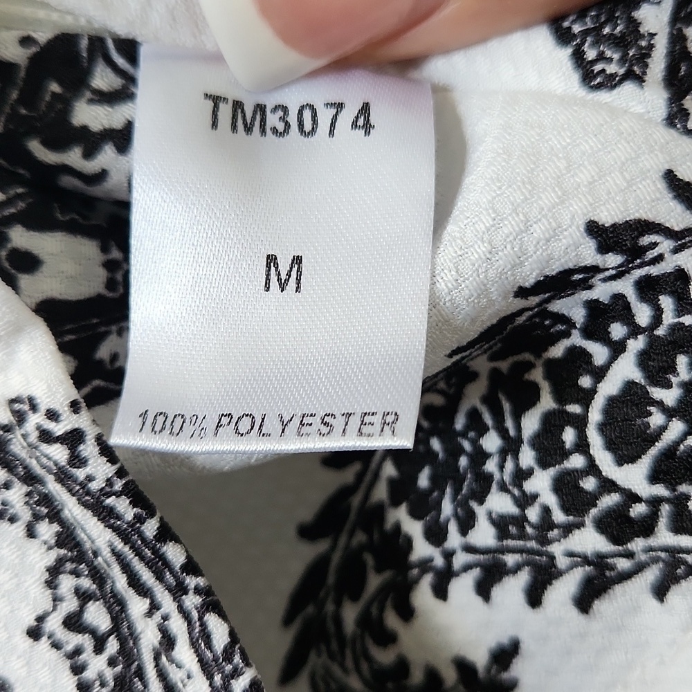 Paisley Black White Cutout sleeveless Blouse Party Elegant - Picture 11 of 11